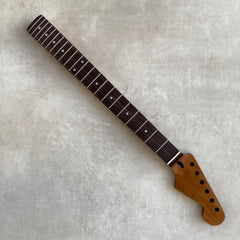 Roasted Maple / Rosewood Stratocaster neck - Nitro Satin - Headstock adjusted