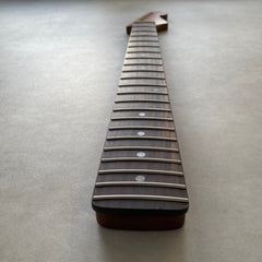 Roasted Maple / Rosewood Stratocaster neck - Nitro Satin - Headstock adjusted