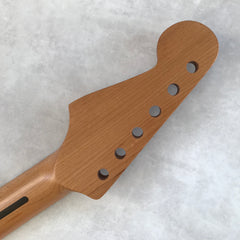 1-piece Roasted Maple Stratocaster neck - Nitro Satin - Heel adjusted